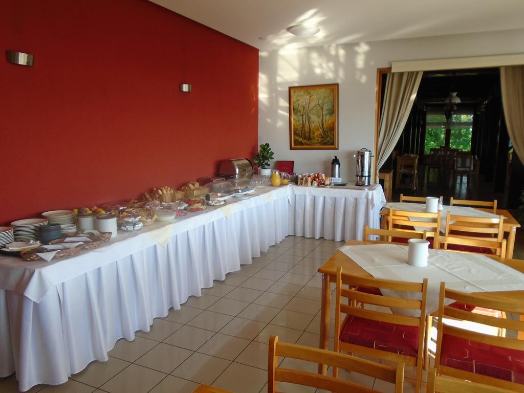 Panorama Hotel Piest'any Luaran gambar